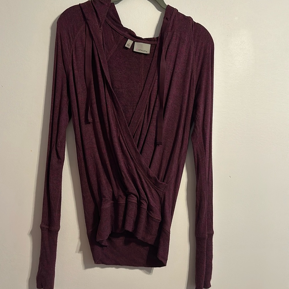 Athleta size SMALL inner twist wrap hoodie